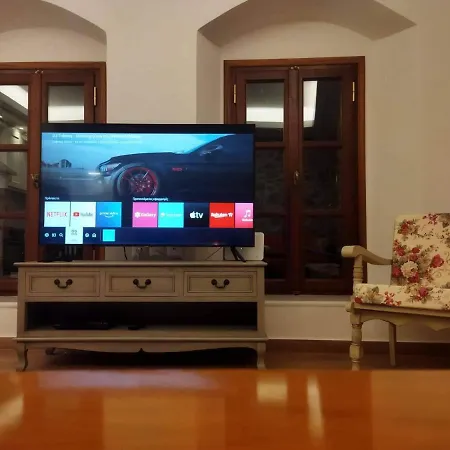 Tsolakis Luxury House بيت للعطل