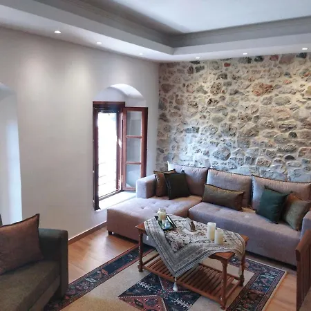 Holiday home Tsolakis Luxury House Leonidio