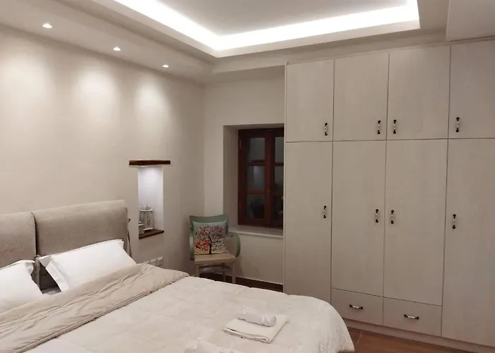 Tsolakis Luxury House Леонидион